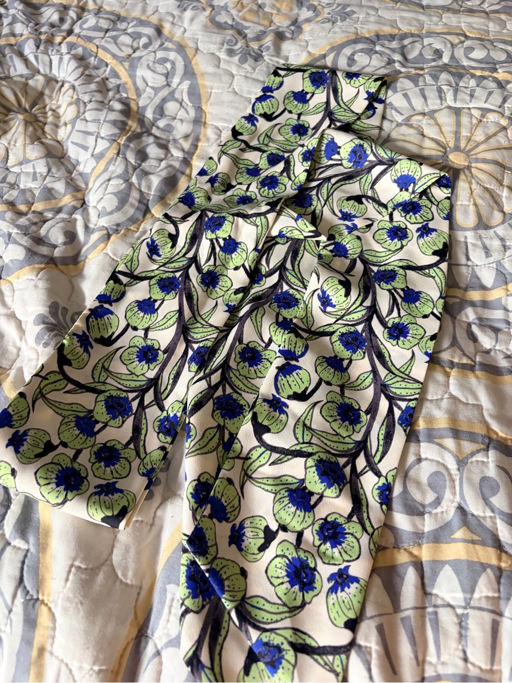 NWT ME+EM Trailing Flower Pod Print
Fit And Flare Midi Dress 100%
Recycled, 10 - Picture 14 of 14